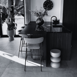 Maatwerk oplossing voor interieur. Stalen kookblad. Nederhemert, Noord-Brabant