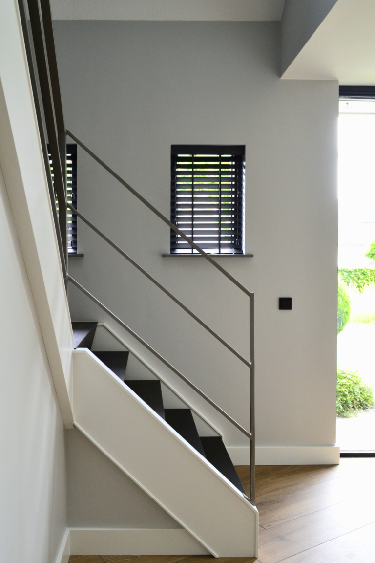 Stalen balustrade gekleurd